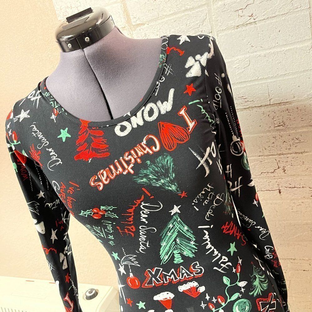 NWT Full Circle Christmas Dress Black red Small